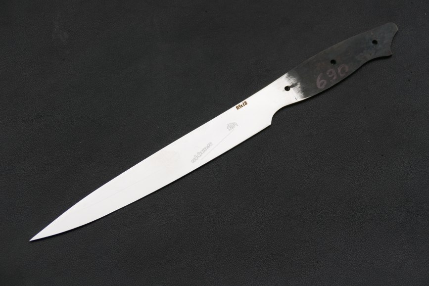 Клинок кованный для ножа 95х18"DAS690"